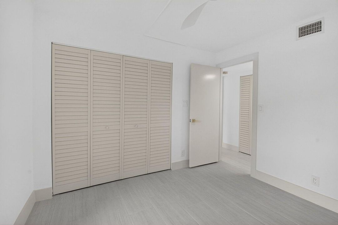 For Sale: $179,000 (2 beds, 2 baths, 852 Square Feet)