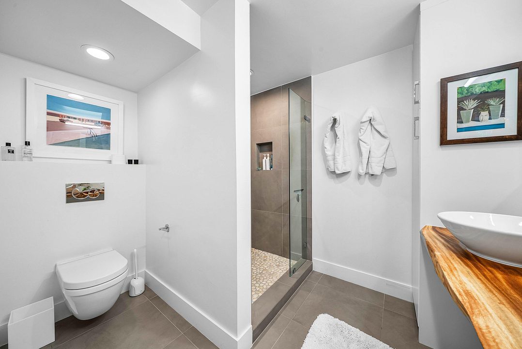 На продажу: $3,495,000 (3 спален, 3 ванн, 2345 Квадратных фут)