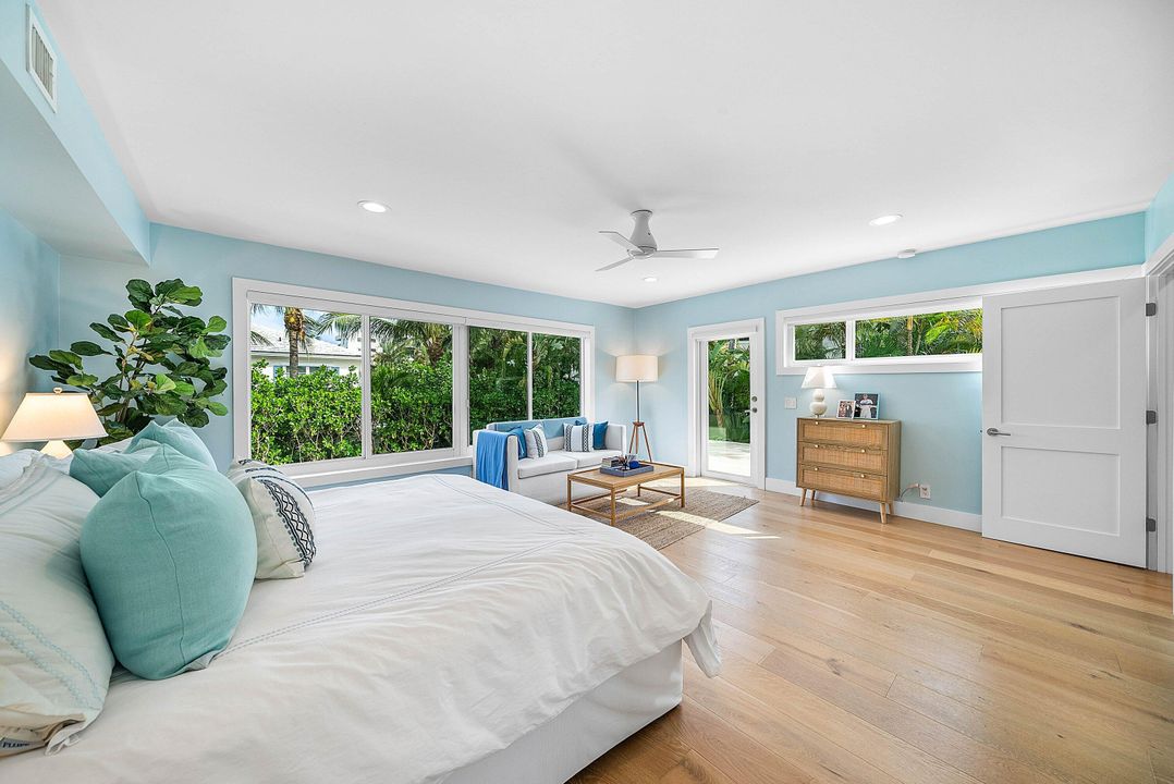 На продажу: $3,495,000 (3 спален, 3 ванн, 2345 Квадратных фут)