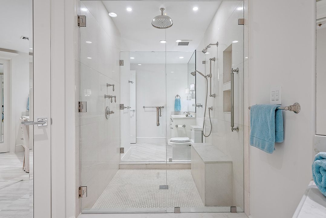 En Venta: $4,950,000 (4 camas, 4 baños, 3849 Pies cuadrados)