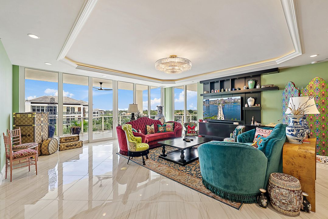 En Venta: $4,950,000 (4 camas, 4 baños, 3849 Pies cuadrados)