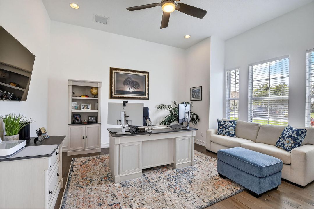 Active With Contract: $2,000,000 (4 beds, 3 baths, 4936 Square Feet)