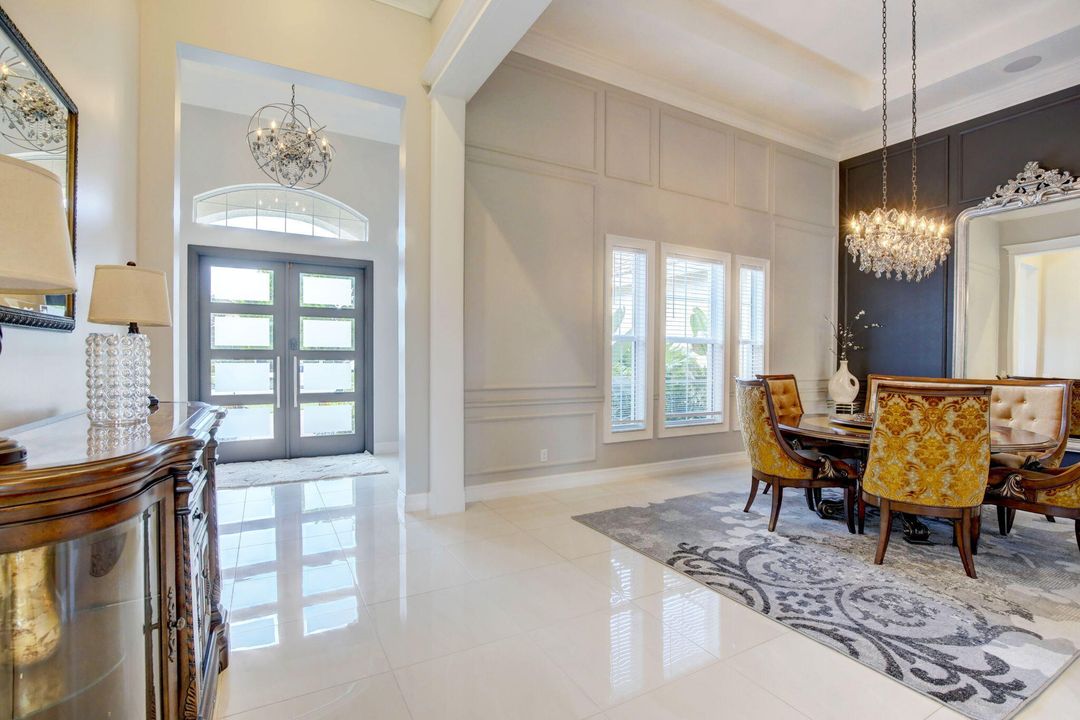 Active With Contract: $2,000,000 (4 beds, 3 baths, 4936 Square Feet)