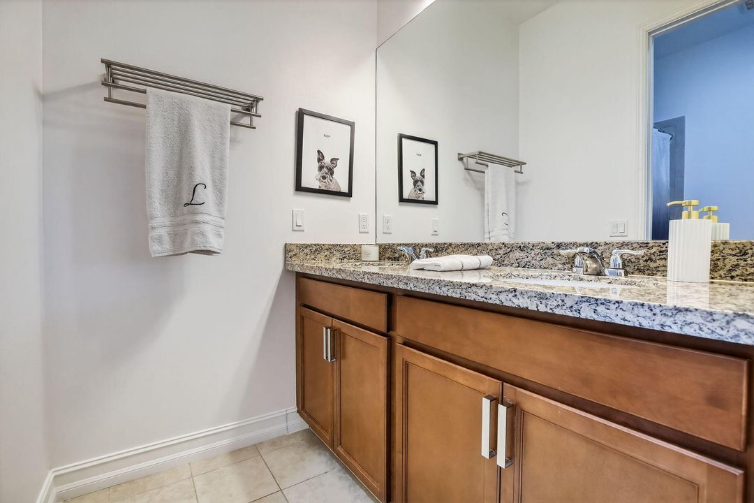 Active With Contract: $2,000,000 (4 beds, 3 baths, 4936 Square Feet)