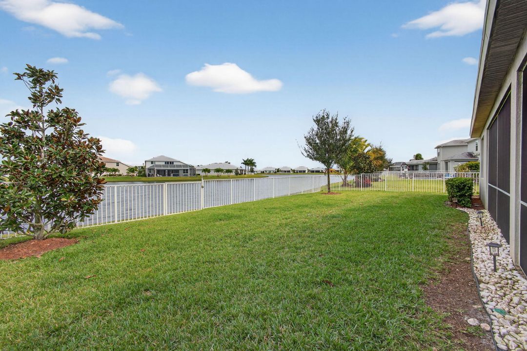 待售: $779,000 (5 贝兹, 4 浴室, 4211 平方英尺)