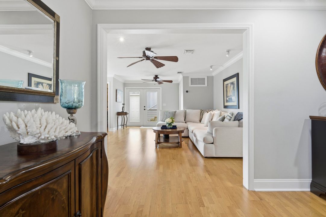 En Venta: $2,895,000 (4 camas, 4 baños, 3332 Pies cuadrados)