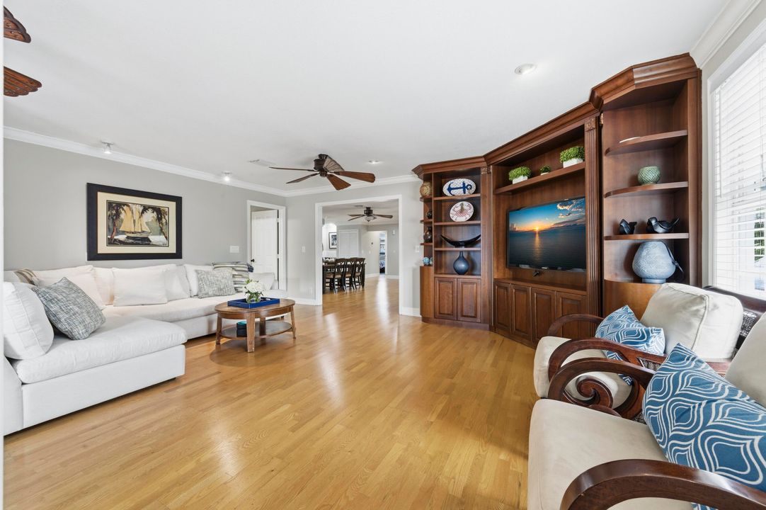 En Venta: $2,895,000 (4 camas, 4 baños, 3332 Pies cuadrados)