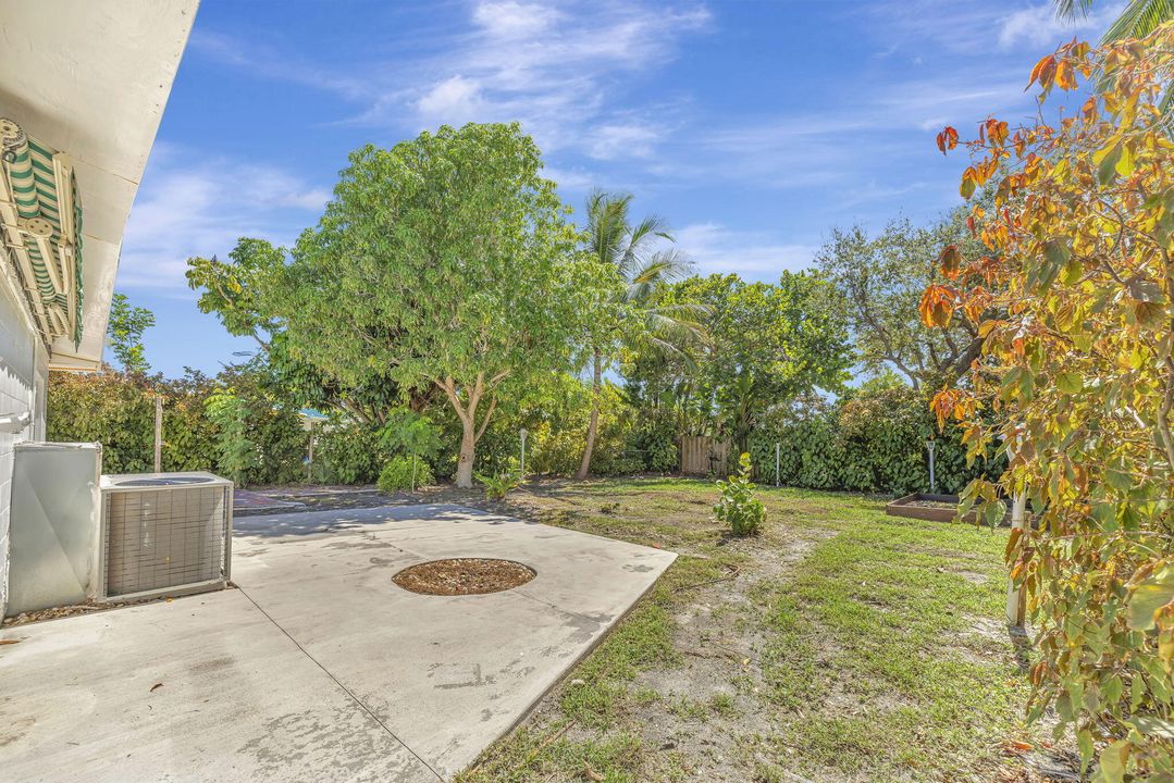 For Rent: $2,700 (2 beds, 1 baths, 1453 Square Feet)