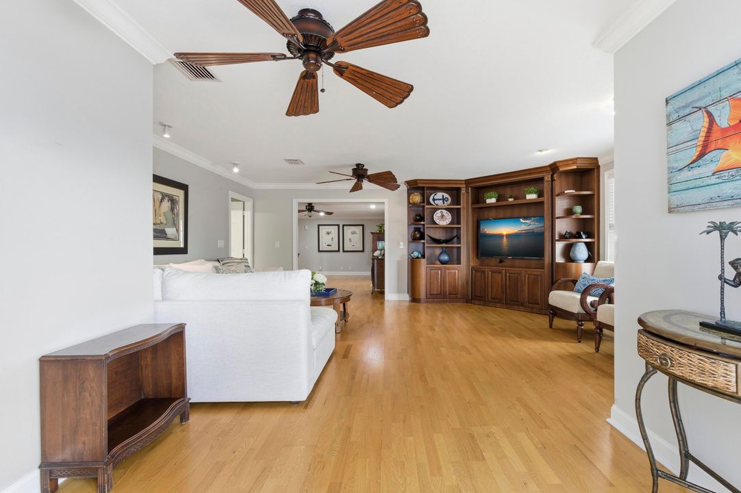 En Venta: $2,895,000 (4 camas, 4 baños, 3332 Pies cuadrados)