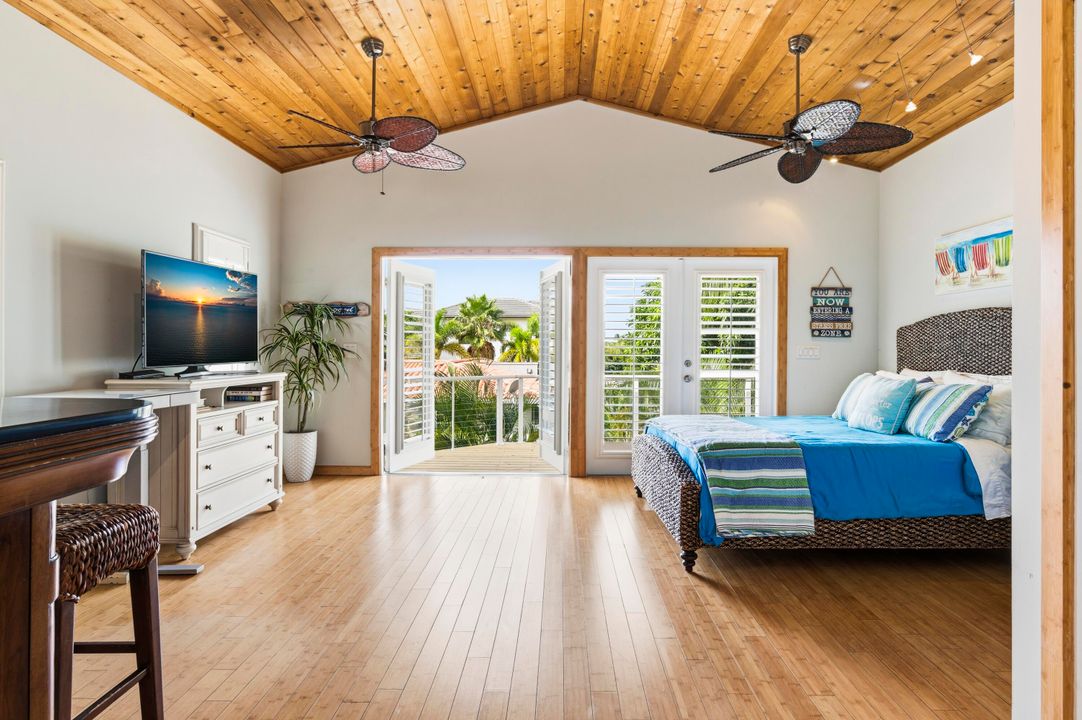 En Venta: $2,895,000 (4 camas, 4 baños, 3332 Pies cuadrados)