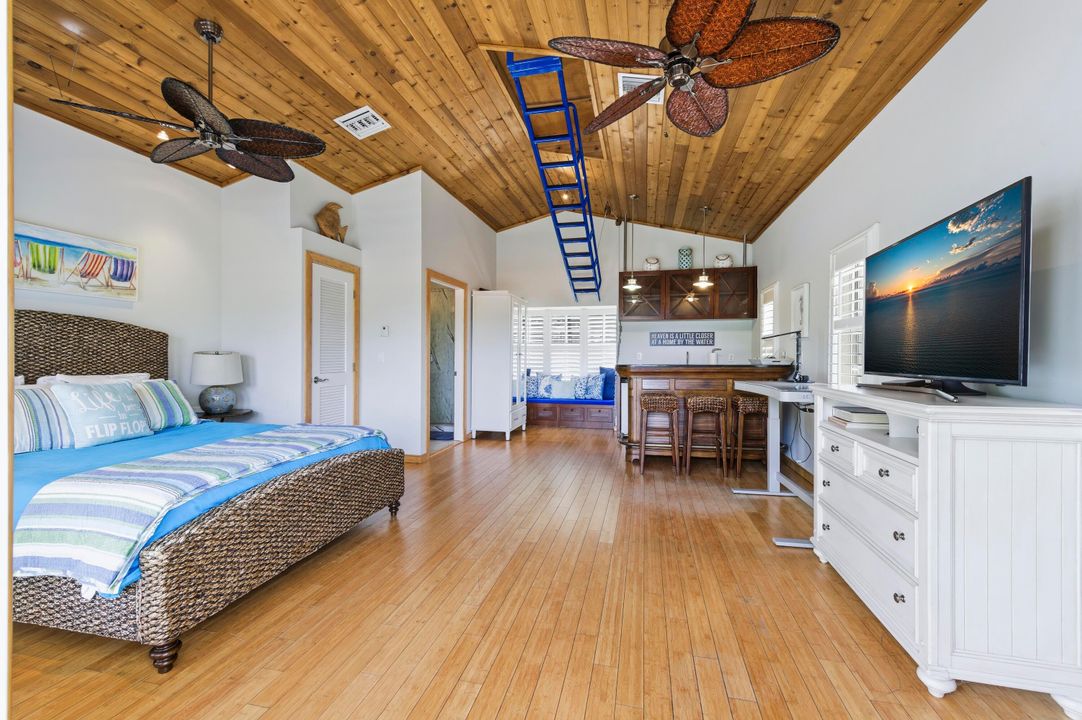 En Venta: $2,895,000 (4 camas, 4 baños, 3332 Pies cuadrados)