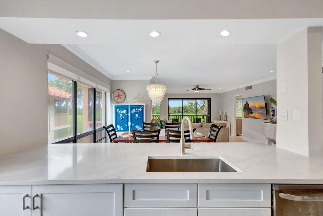 For Rent: $8,500 (2 beds, 2 baths, 1366 Square Feet)