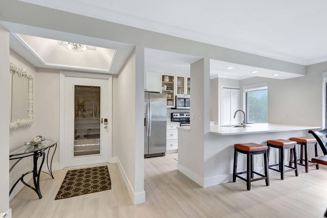 For Rent: $8,500 (2 beds, 2 baths, 1366 Square Feet)