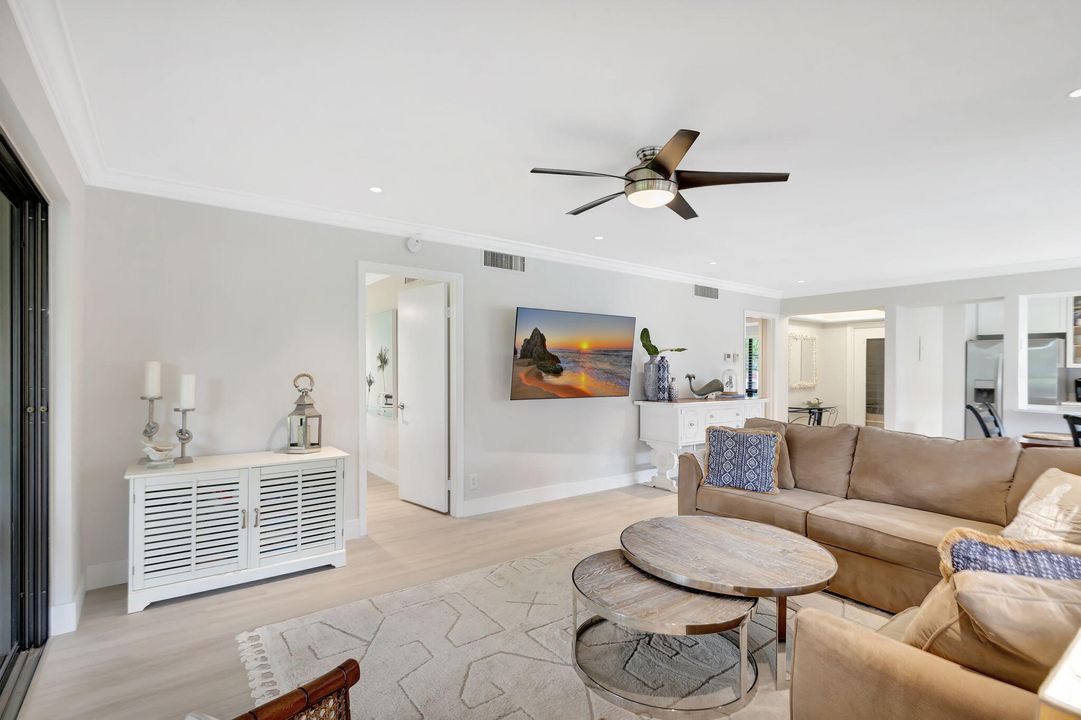 For Rent: $8,500 (2 beds, 2 baths, 1366 Square Feet)