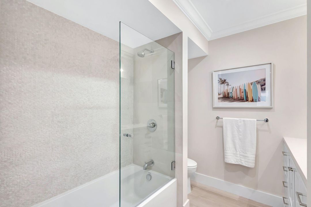 For Rent: $8,500 (2 beds, 2 baths, 1366 Square Feet)