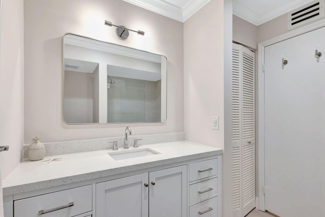 For Rent: $8,500 (2 beds, 2 baths, 1366 Square Feet)