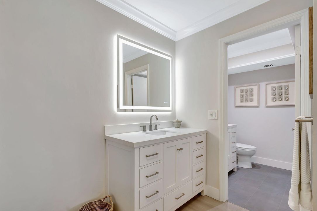 For Rent: $8,500 (2 beds, 2 baths, 1366 Square Feet)