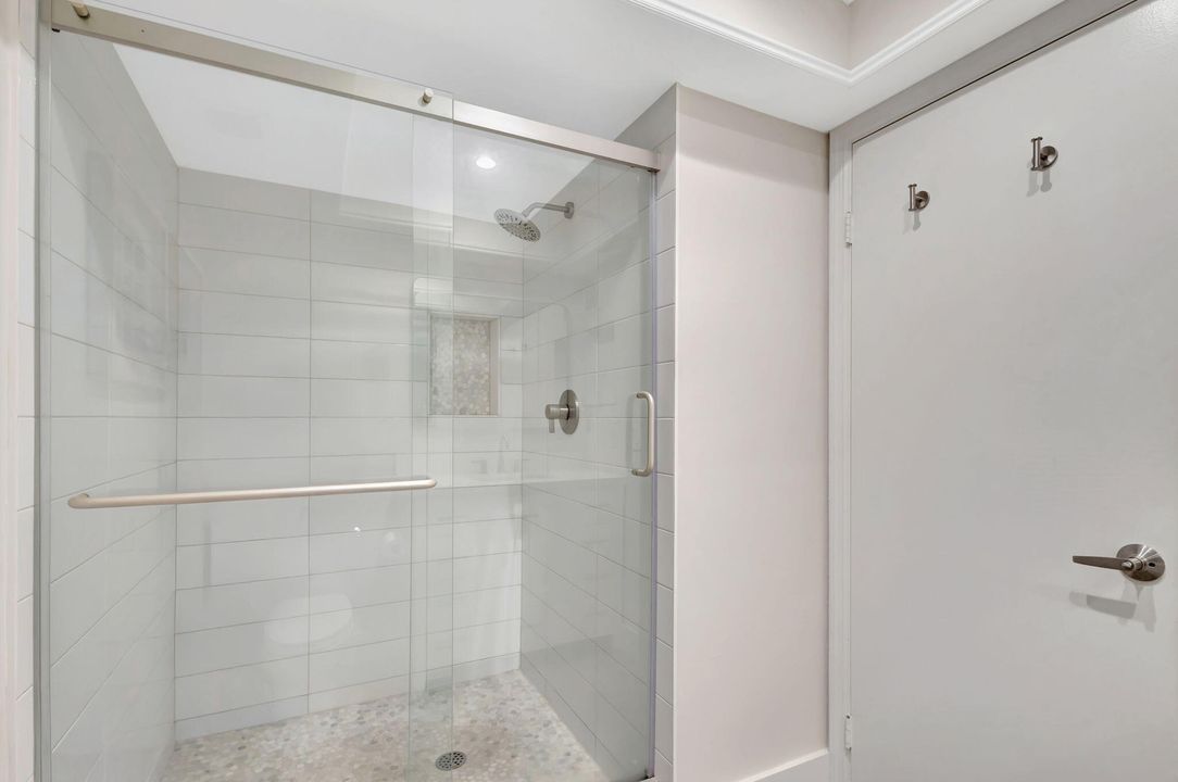 For Rent: $8,500 (2 beds, 2 baths, 1366 Square Feet)