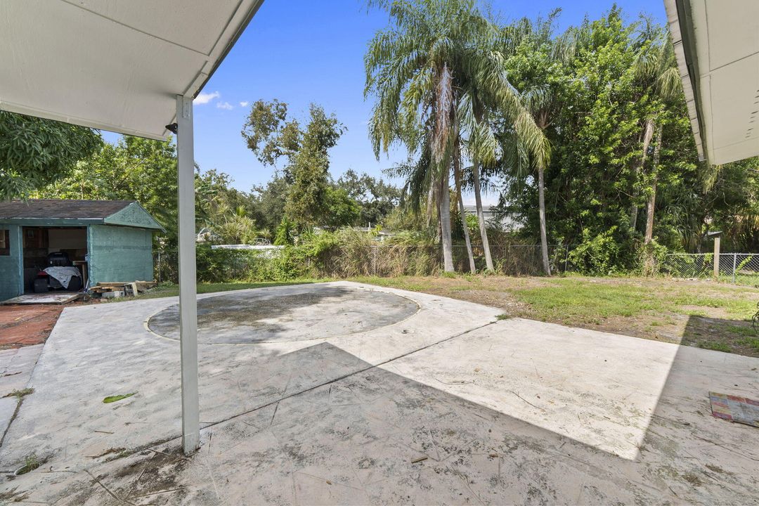 Active With Contract: $279,900 (2 beds, 2 baths, 1514 Square Feet)