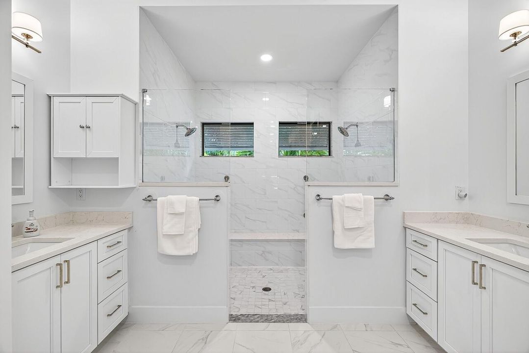 待售: $2,395,000 (3 贝兹, 3 浴室, 2438 平方英尺)