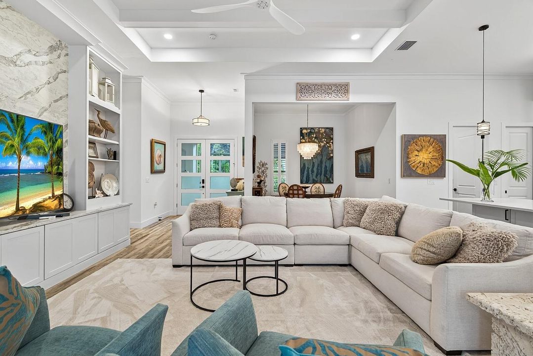 待售: $2,395,000 (3 贝兹, 3 浴室, 2438 平方英尺)