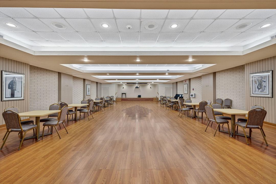 待售: $450,000 (2 贝兹, 2 浴室, 1845 平方英尺)