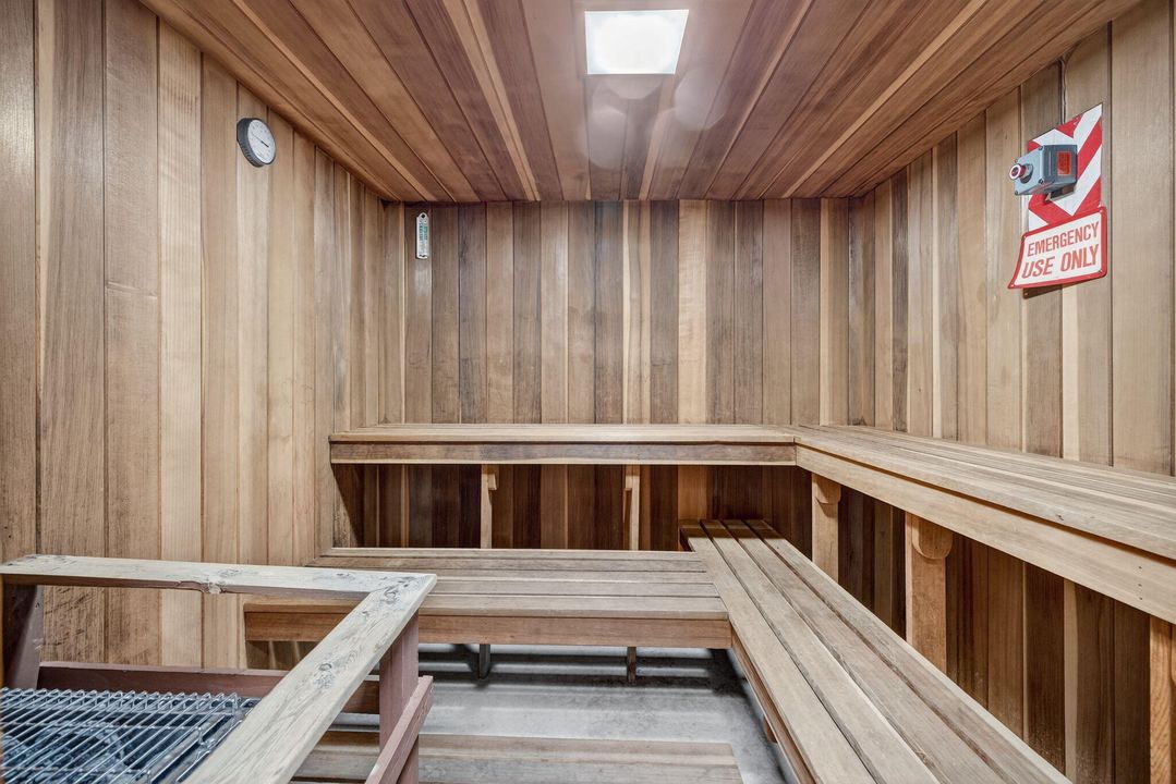 待售: $450,000 (2 贝兹, 2 浴室, 1845 平方英尺)