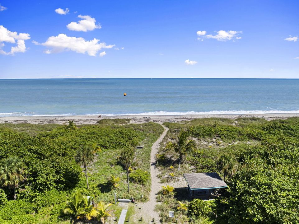 For Sale: $2,175,888 (5 beds, 5 baths, 5028 Square Feet)