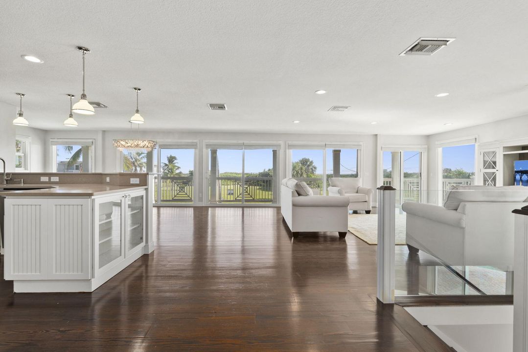 For Sale: $2,175,888 (5 beds, 5 baths, 5028 Square Feet)