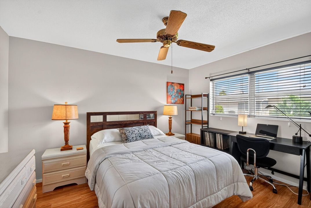 合同活跃: $1,400 (1 贝兹, 1 浴室, 612 平方英尺)