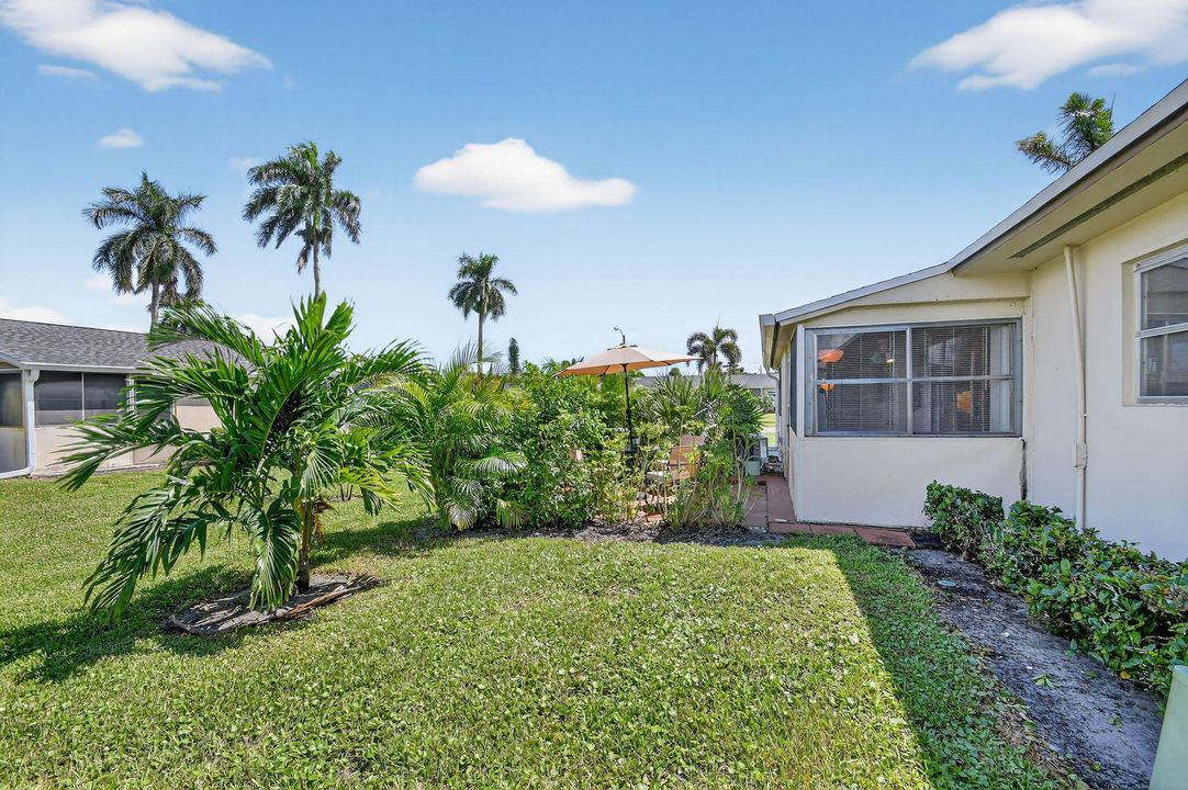 合同活跃: $1,400 (1 贝兹, 1 浴室, 612 平方英尺)