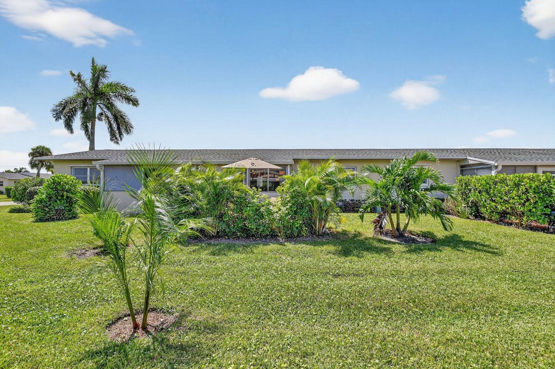 合同活跃: $1,400 (1 贝兹, 1 浴室, 612 平方英尺)