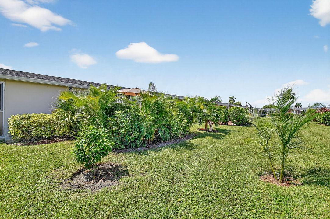 合同活跃: $1,400 (1 贝兹, 1 浴室, 612 平方英尺)