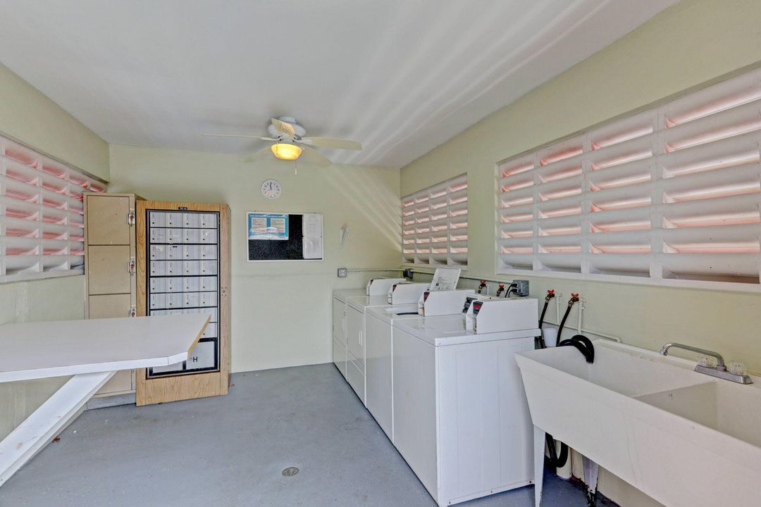 合同活跃: $1,400 (1 贝兹, 1 浴室, 612 平方英尺)