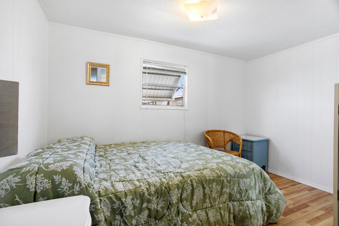 For Sale: $124,000 (3 beds, 1 baths, 972 Square Feet)