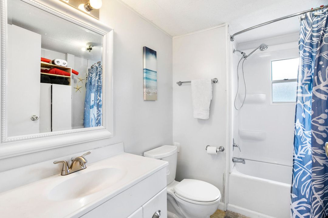 For Sale: $124,000 (3 beds, 1 baths, 972 Square Feet)