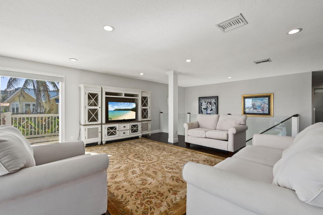 For Sale: $2,175,888 (5 beds, 5 baths, 5028 Square Feet)