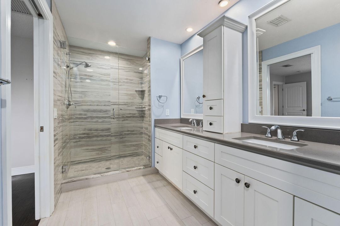 For Sale: $2,175,888 (5 beds, 5 baths, 5028 Square Feet)