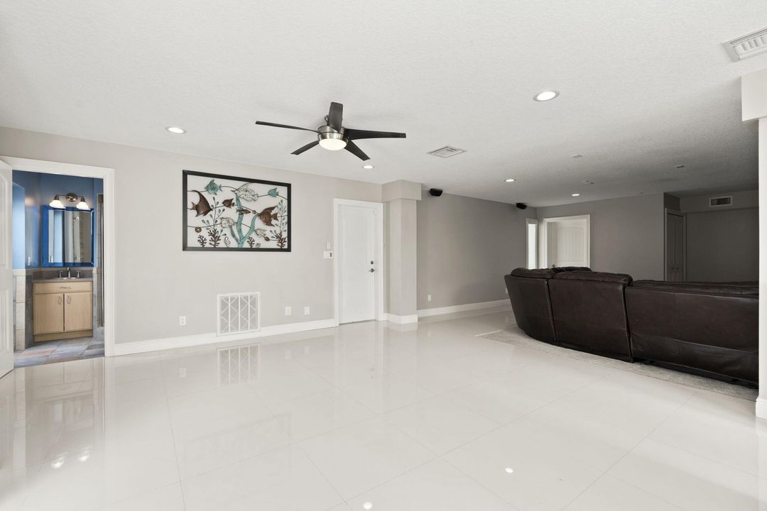 For Sale: $2,175,888 (5 beds, 5 baths, 5028 Square Feet)