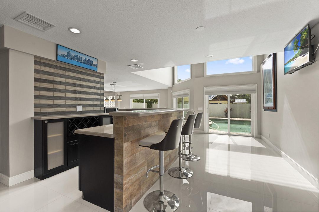 For Sale: $2,175,888 (5 beds, 5 baths, 5028 Square Feet)