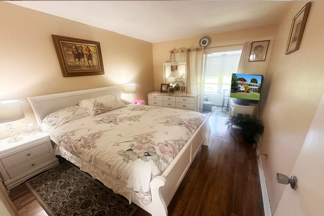 For Sale: $139,888 (2 beds, 1 baths, 798 Square Feet)