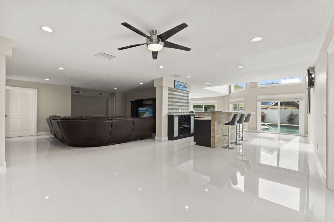 For Sale: $2,175,888 (5 beds, 5 baths, 5028 Square Feet)