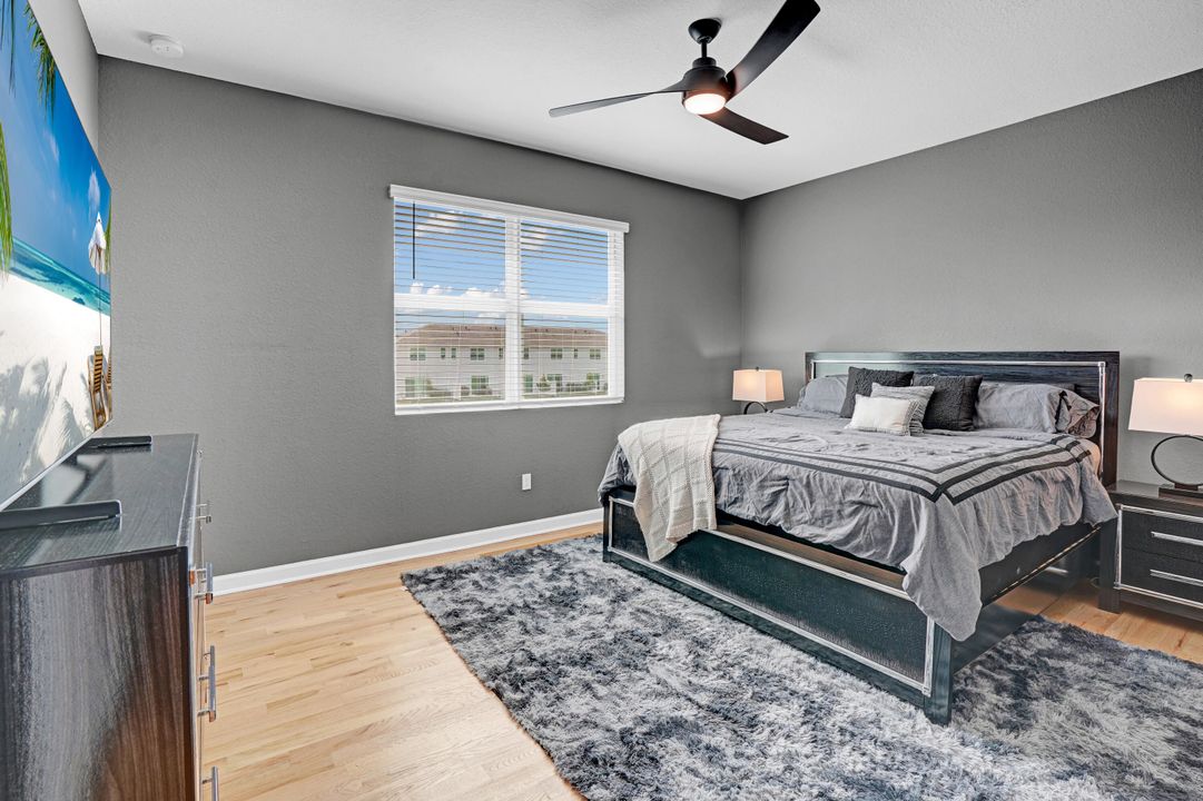 На продажу: $374,900 (3 спален, 2 ванн, 1632 Квадратных фут)