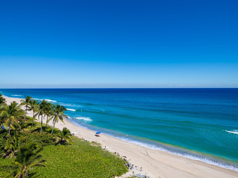 For Sale: $1,499,000 (2 beds, 2 baths, 2015 Square Feet)