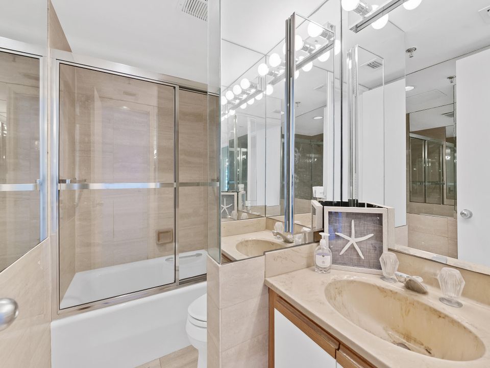 For Sale: $1,499,000 (2 beds, 2 baths, 2015 Square Feet)