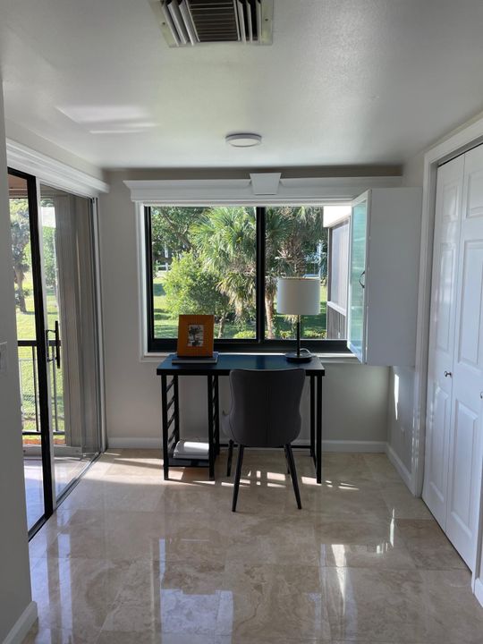 Active With Contract: $785,000 (3 beds, 3 baths, 1895 Square Feet)