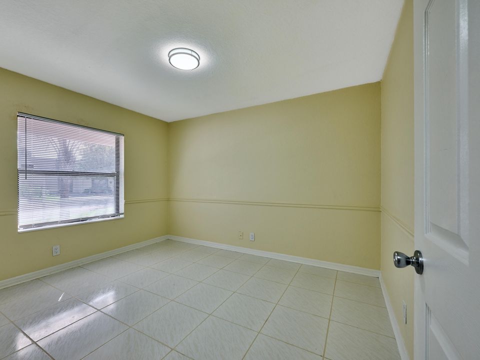 For Sale: $485,000 (3 beds, 2 baths, 1418 Square Feet)