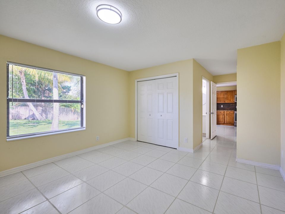 For Sale: $485,000 (3 beds, 2 baths, 1418 Square Feet)