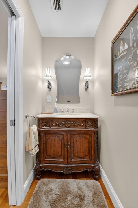 待售: $1,699,999 (3 贝兹, 2 浴室, 2149 平方英尺)