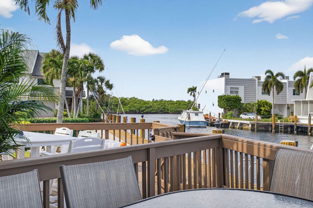 待售: $1,699,999 (3 贝兹, 2 浴室, 2149 平方英尺)